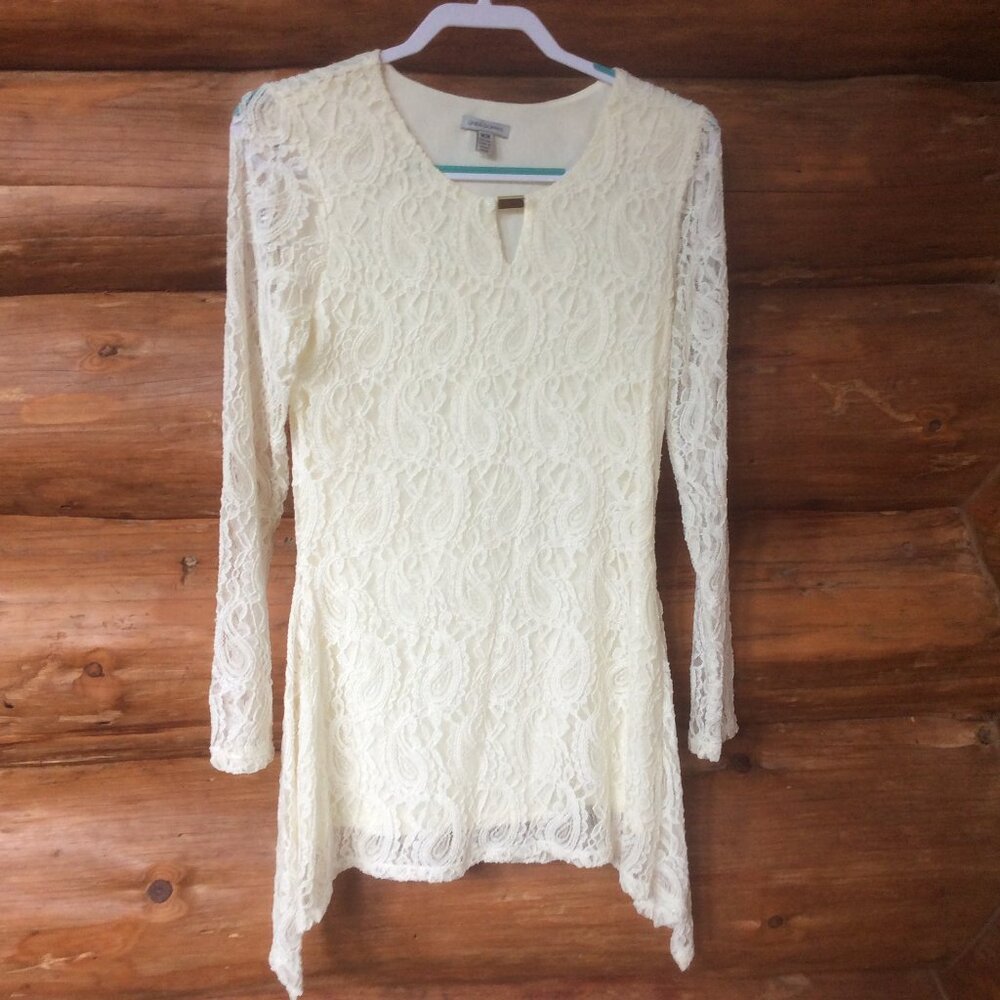 Linea Domani Ivory Lacy Feminine Romantic Date Night Tunic Top Size Medium